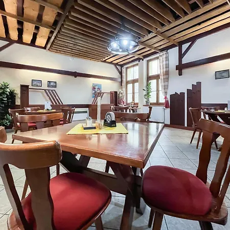 Závrší Hotel