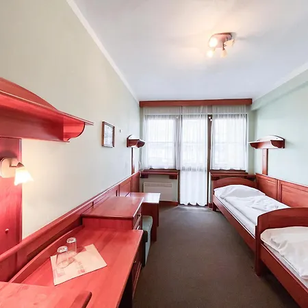 Závrší Hotel Olesnice (Blansko)